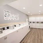 Woodspring Suites Plano - North Dallas 