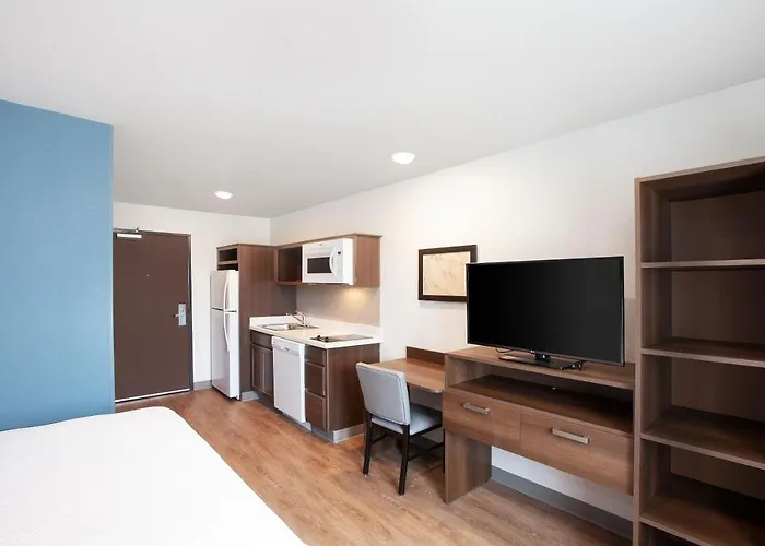 Woodspring Suites Plano - North Dallas